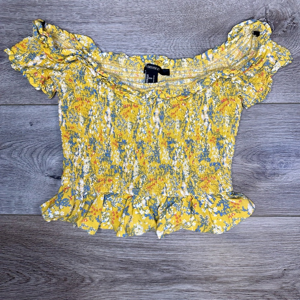 Forever 21 Crop Top Off-Shoulder Yellow Floral Women’s Size S